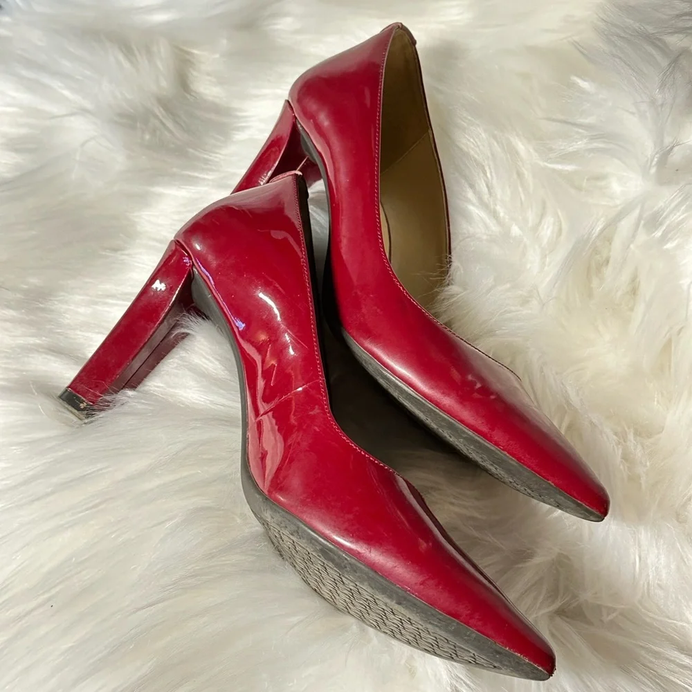 EUC Michael Kors Abbi Flex Pump in Maroon - Picture 8 of 8